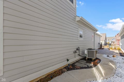 Photo of 1444 Waterleaf Drive, Westfield, IN