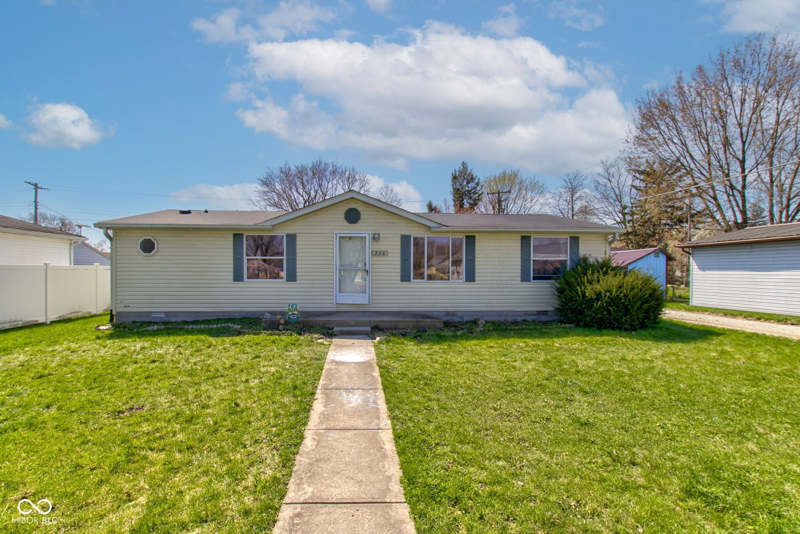 Photo of 220 E Meridian Street, Atlanta, IN