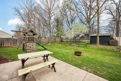 Yard at 6526 Angel Falls Drive, Noblesville, IN