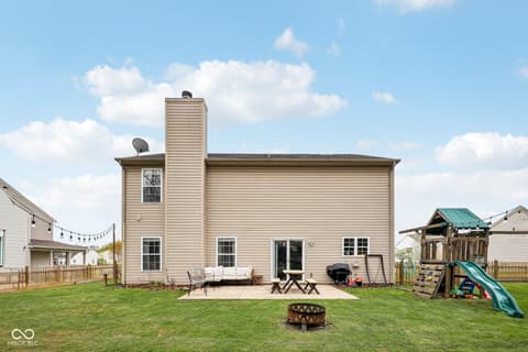 Backyard at 6526 Angel Falls Drive, Noblesville, IN