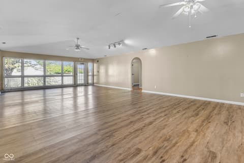 Photo of 8560 N College Avenue, Indianapolis, IN