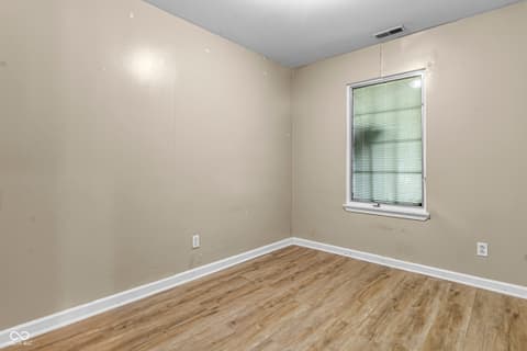 Photo of 8560 N College Avenue, Indianapolis, IN