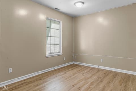 Photo of 8560 N College Avenue, Indianapolis, IN