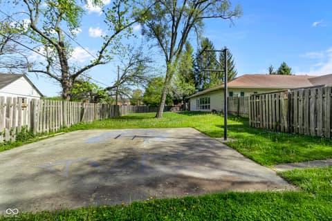 Photo of 8560 N College Avenue, Indianapolis, IN