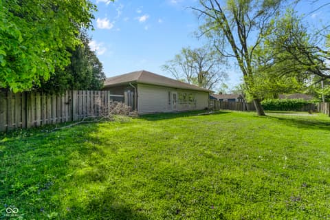 Photo of 8560 N College Avenue, Indianapolis, IN