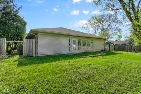 Photo of 8560 N College Avenue, Indianapolis, IN
