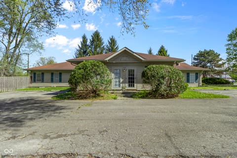 Photo of 8560 N College Avenue, Indianapolis, IN
