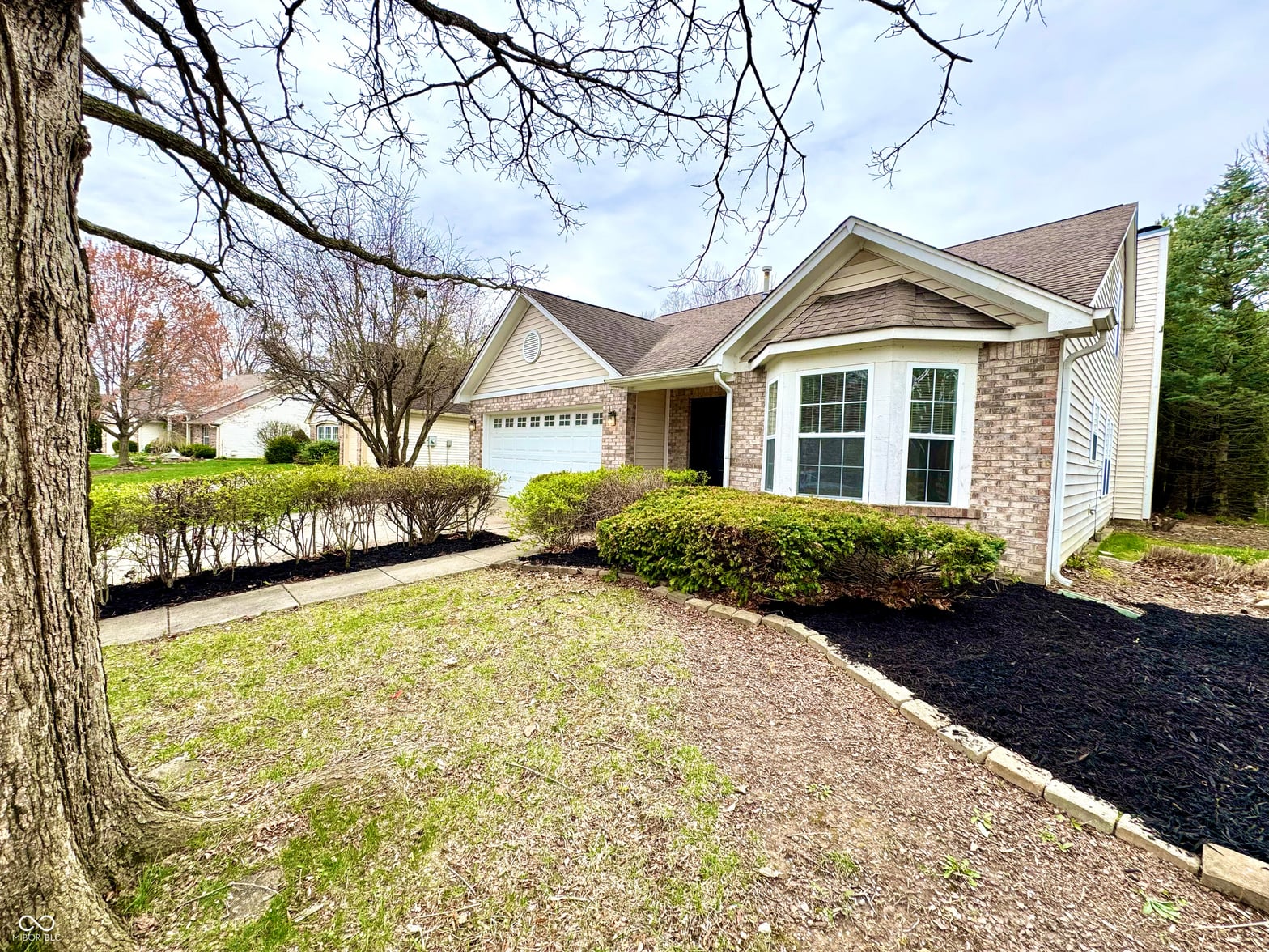 Photo of 10200 Cheswick Lane, Fishers, IN