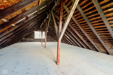 Photo of 215 N Lincoln Street, Galveston, IN
