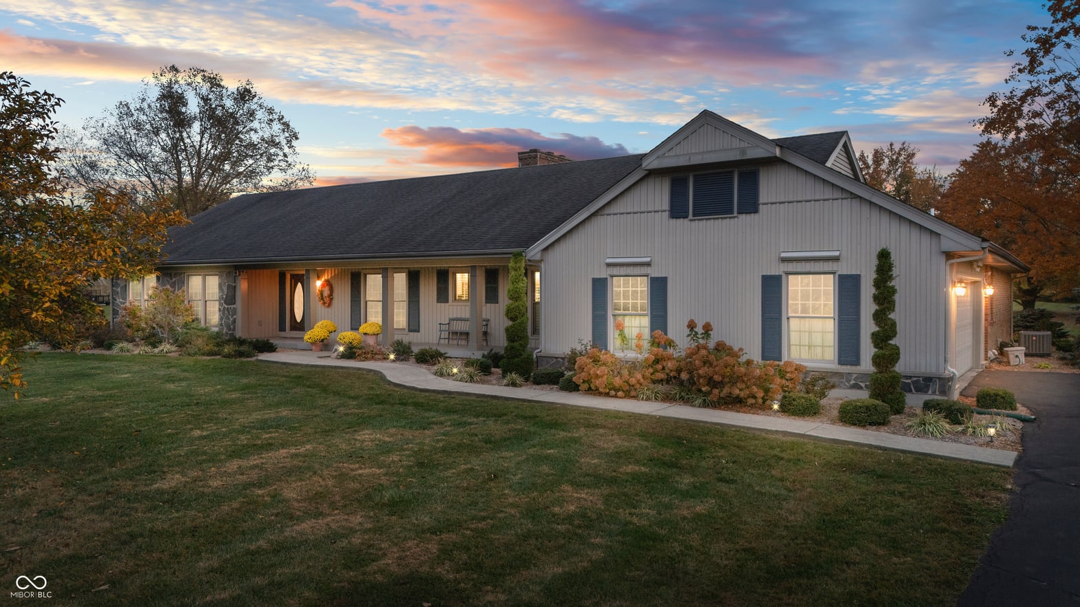 Photo of 1237 W Weir Road, Scottsburg, IN