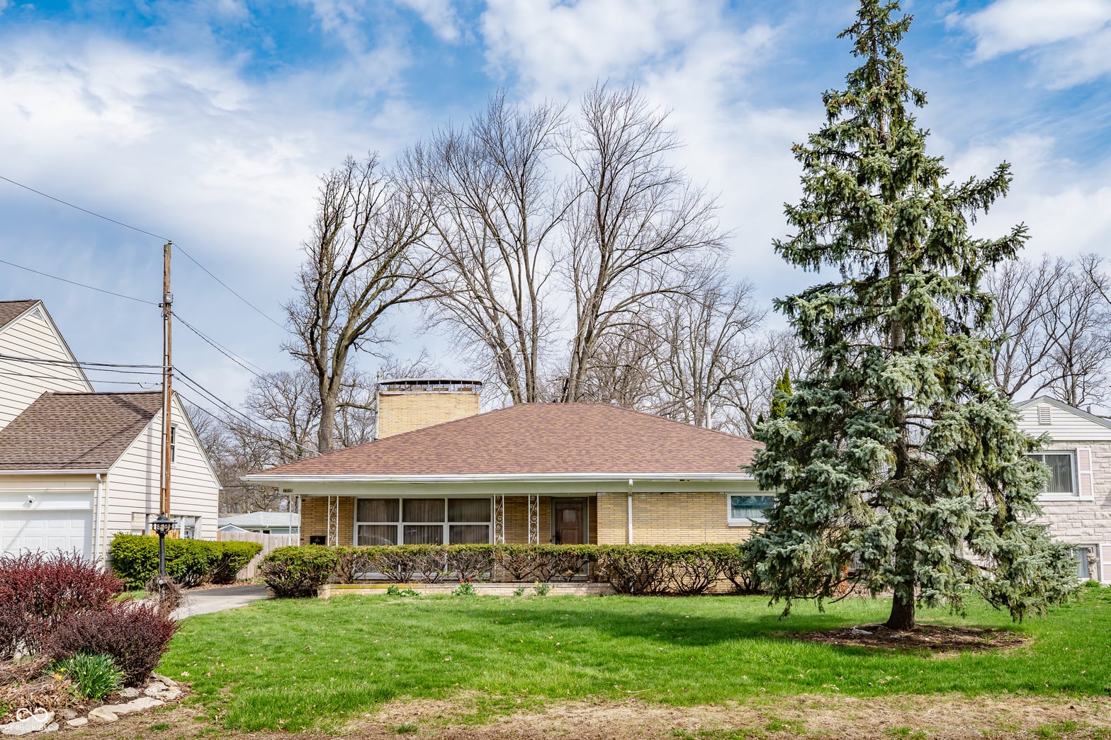 Front exterior at 2305 Springfield Avenue, Fort Wayne, IN