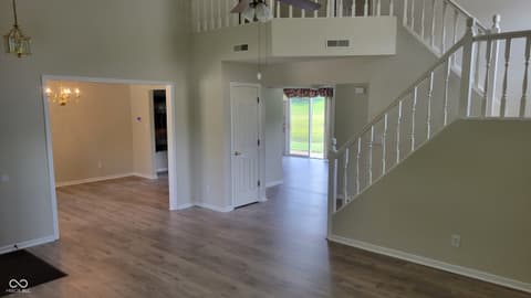 Photo of 10629 Simsbury Court, Indianapolis, IN