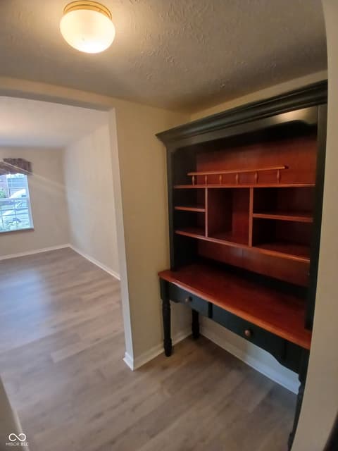 Home office at 10629 Simsbury Court, Indianapolis, IN