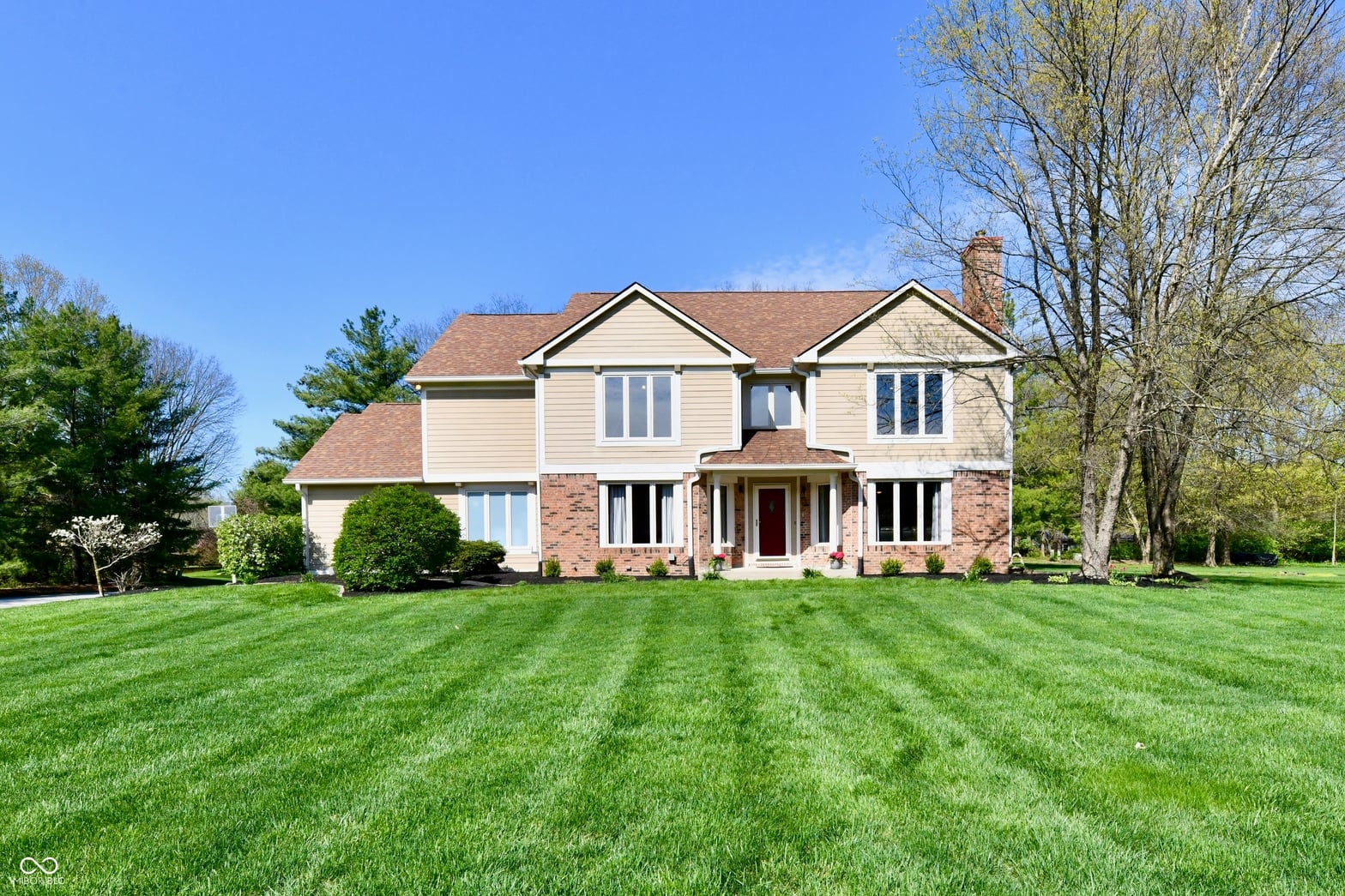 Front exterior at 611 Mill Farm Road, Noblesville, IN