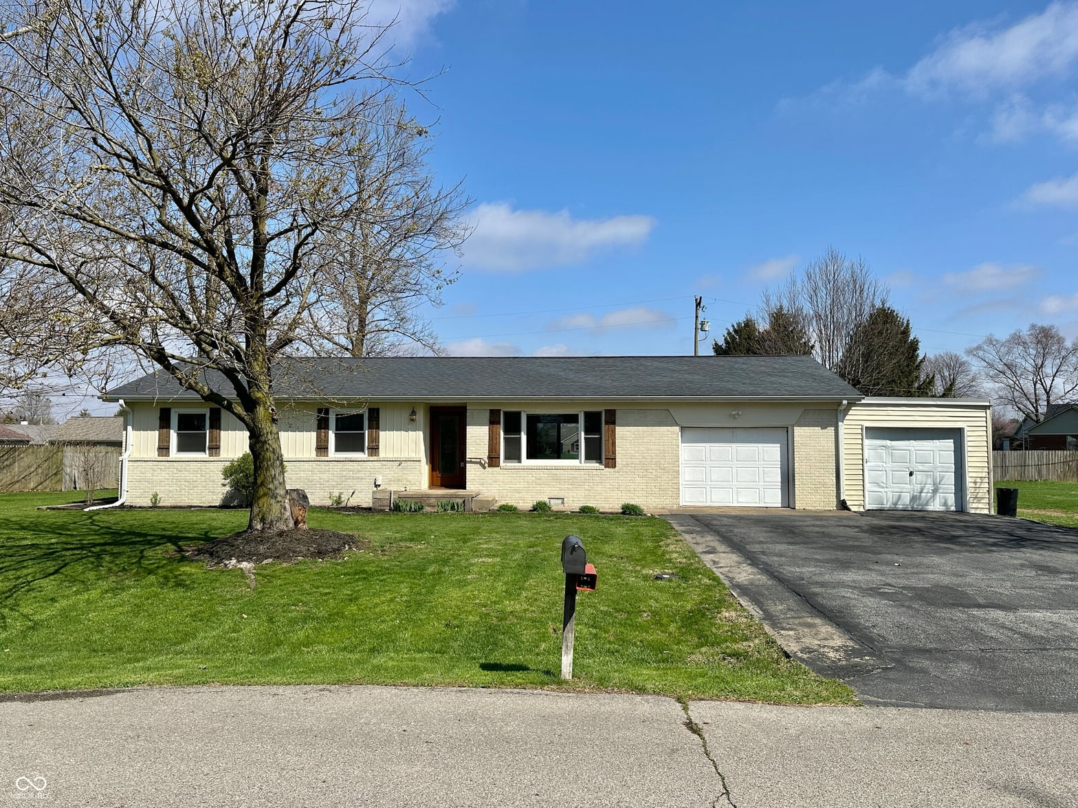 Front exterior at 1210 W Grant Street, Thorntown, IN