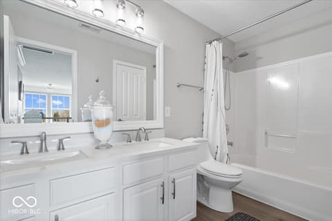 Photo of 19546 Forsythe Drive, Noblesville, IN