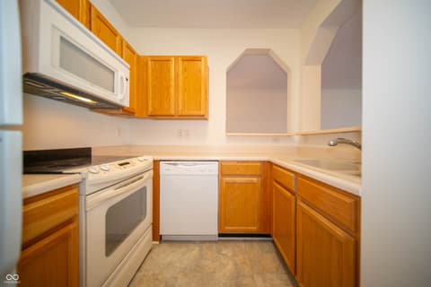 Photo of 1575 Sierra Springs, Carmel, IN