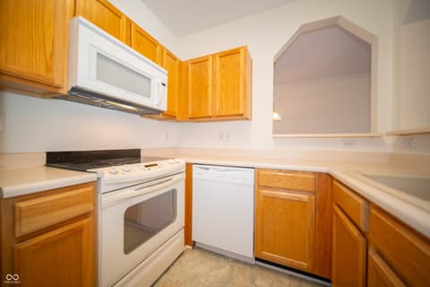 Photo of 1575 Sierra Springs, Carmel, IN