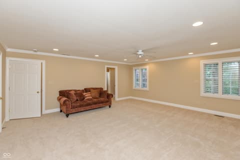 Photo of 8535 Washington Boulevard, Indianapolis, IN