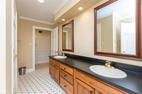 Photo of 8535 Washington Boulevard, Indianapolis, IN