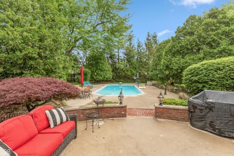 Photo of 8535 Washington Boulevard, Indianapolis, IN