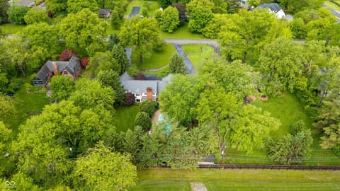 Photo of 8535 Washington Boulevard, Indianapolis, IN
