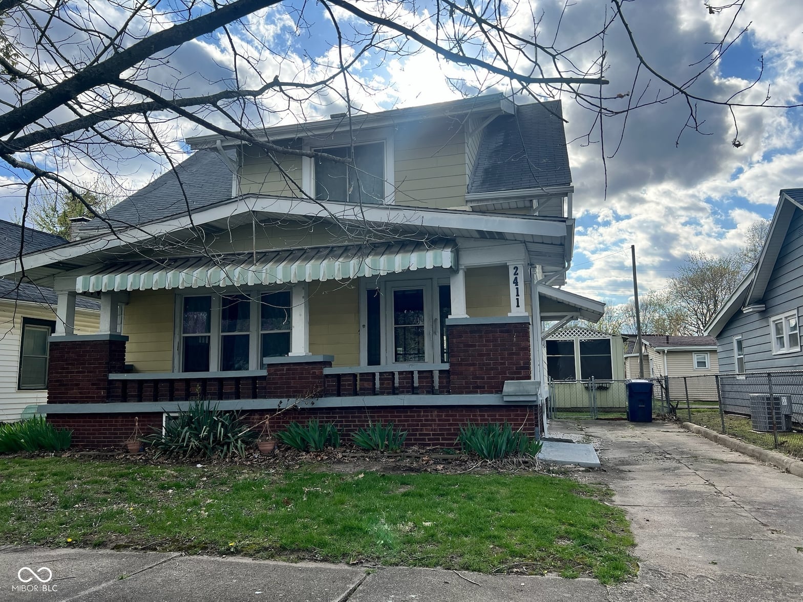 Photo of 2411 S 6th Street, Terre Haute, IN