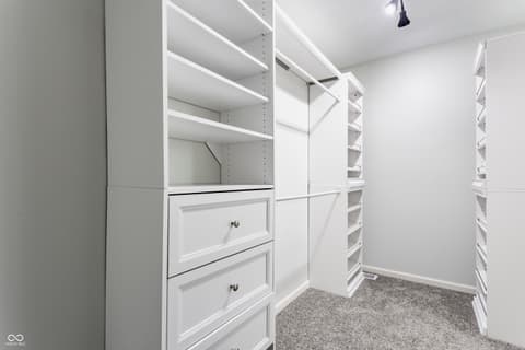 Walk In Closets — 559 Hythe Way, Westfield, IN