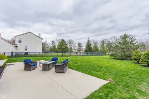 Outdoor living area at 559 Hythe Way, Westfield, IN