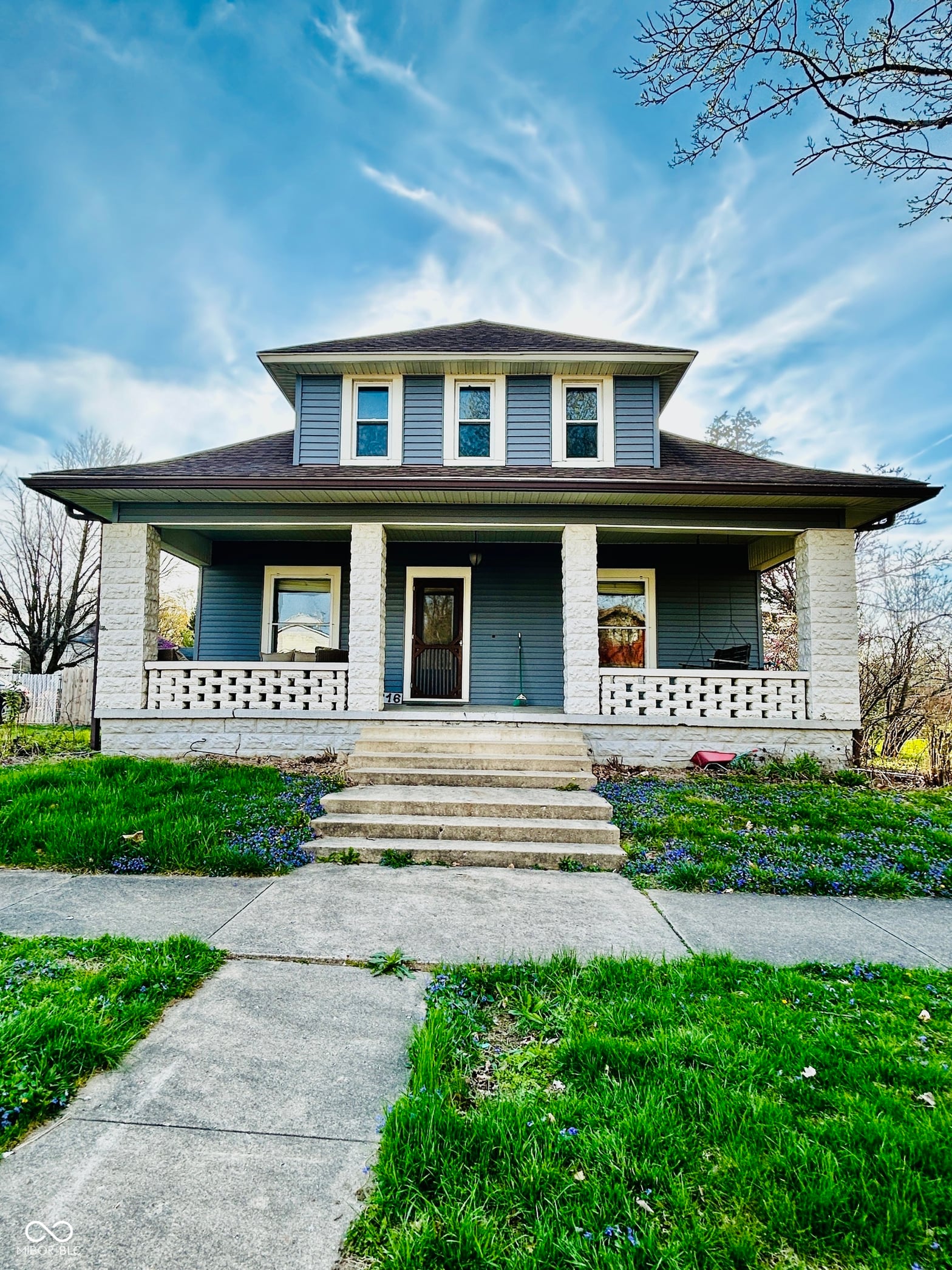Photo of 216 N Walnut Street, Ladoga, IN