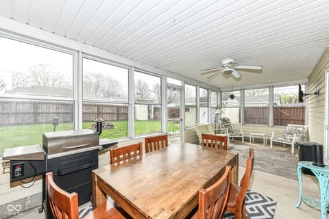 Photo of 590 N 17th Street, Noblesville, IN