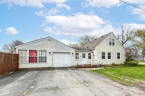 Photo of 590 N 17th Street, Noblesville, IN