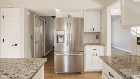 Photo of 10775 Northhampton Drive, Fishers, IN
