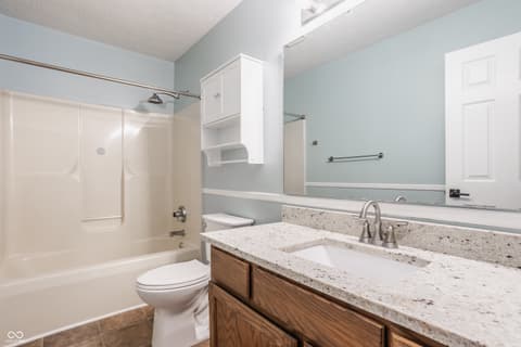 Photo of 10775 Northhampton Drive, Fishers, IN