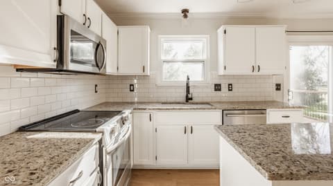 Photo of 10775 Northhampton Drive, Fishers, IN