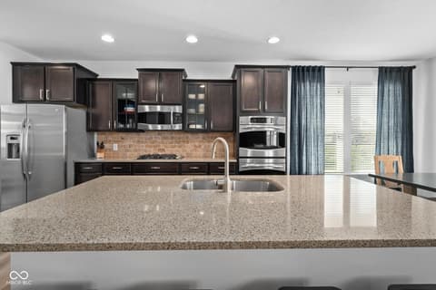 Photo of 11014 Woodpark Drive, Noblesville, IN