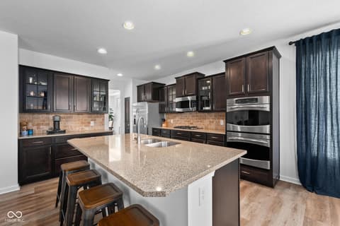 Photo of 11014 Woodpark Drive, Noblesville, IN