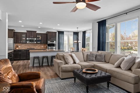 Photo of 11014 Woodpark Drive, Noblesville, IN