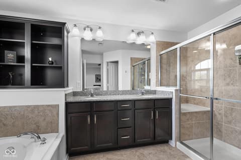 Photo of 11014 Woodpark Drive, Noblesville, IN