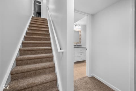 Photo of 11014 Woodpark Drive, Noblesville, IN