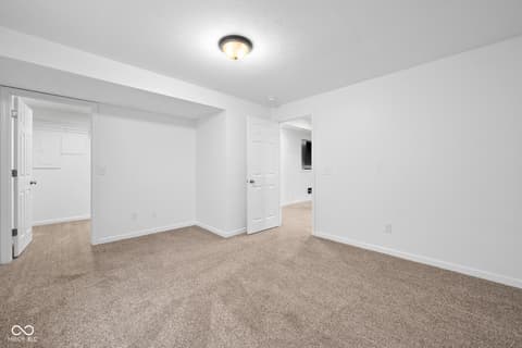 Photo of 11014 Woodpark Drive, Noblesville, IN