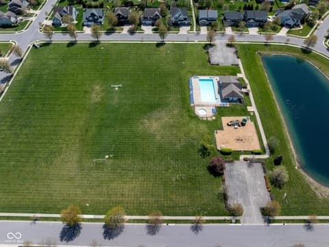 Photo of 11014 Woodpark Drive, Noblesville, IN