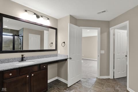 Photo of 13314 Lansbury Lane, Fishers, IN