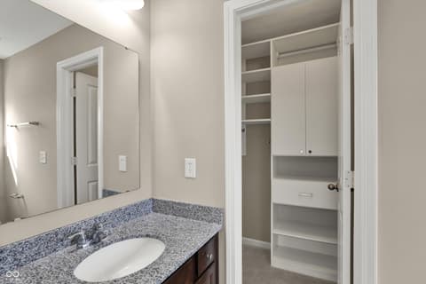 Photo of 13314 Lansbury Lane, Fishers, IN