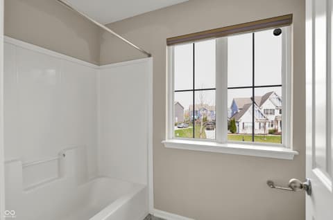 Photo of 13314 Lansbury Lane, Fishers, IN