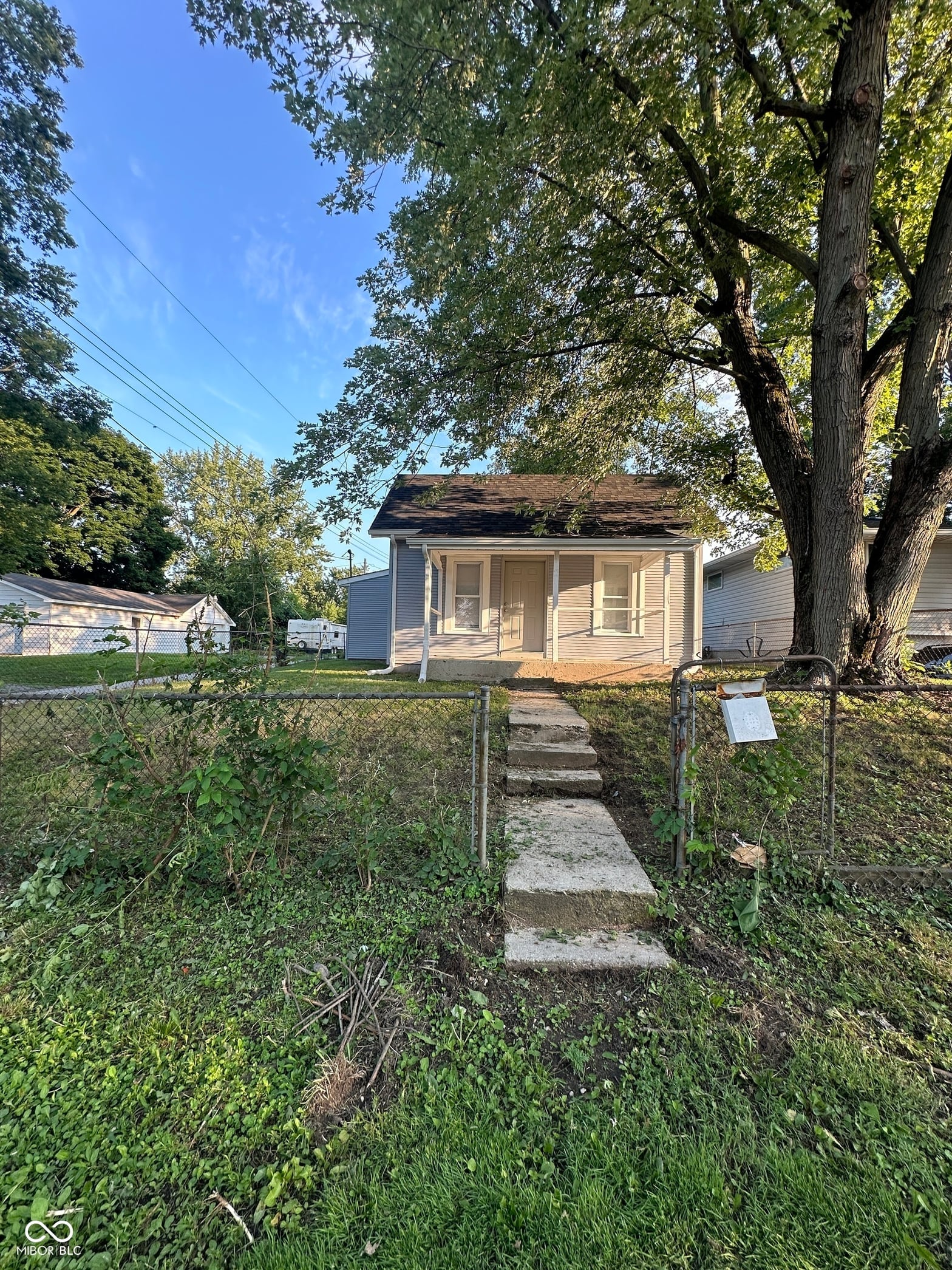 Front exterior at 1122 E 27th Street, Marion, IN