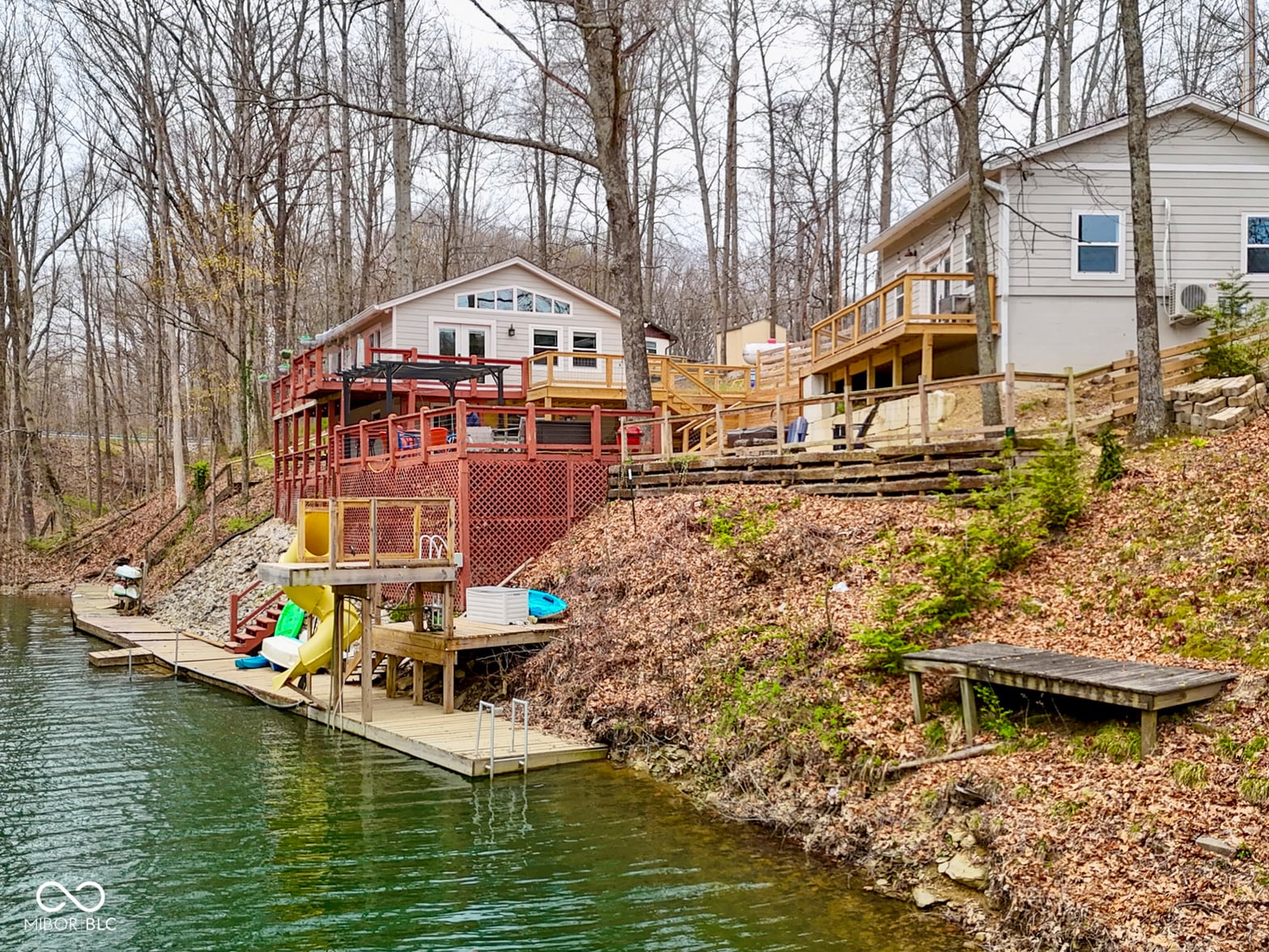 Dock — 6141 Flamingo Drive, Nineveh, IN