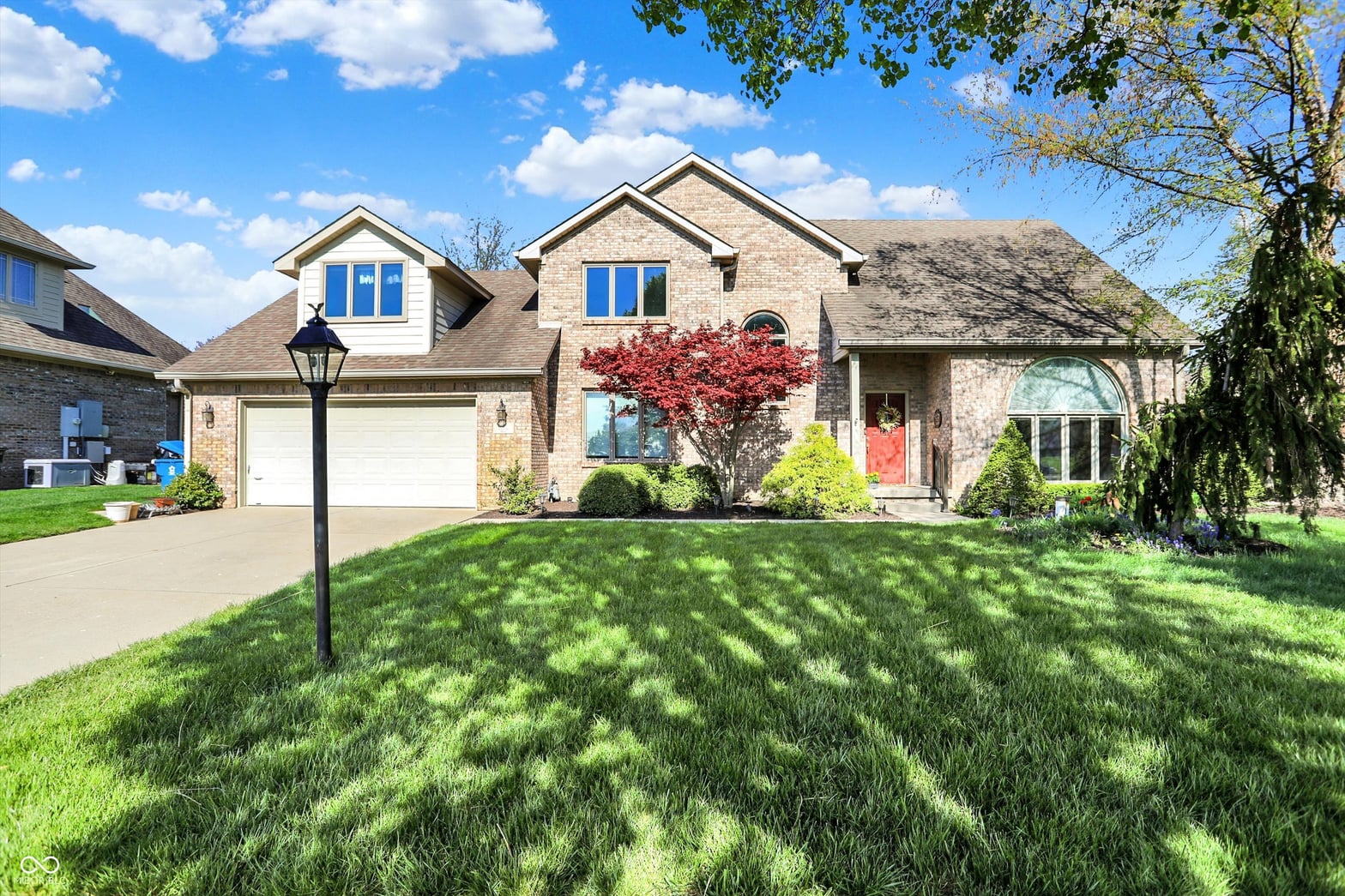 Front exterior at 4606 Sundance Trail, Indianapolis, IN