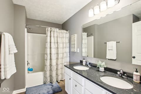 Photo of 12088 Everwood Circle, Noblesville, IN