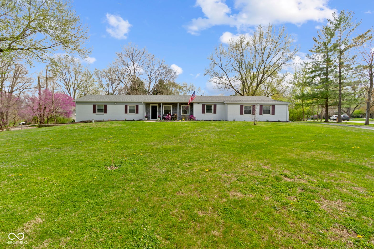 Photo of 10421 Hillsdale Drive, Carmel, IN